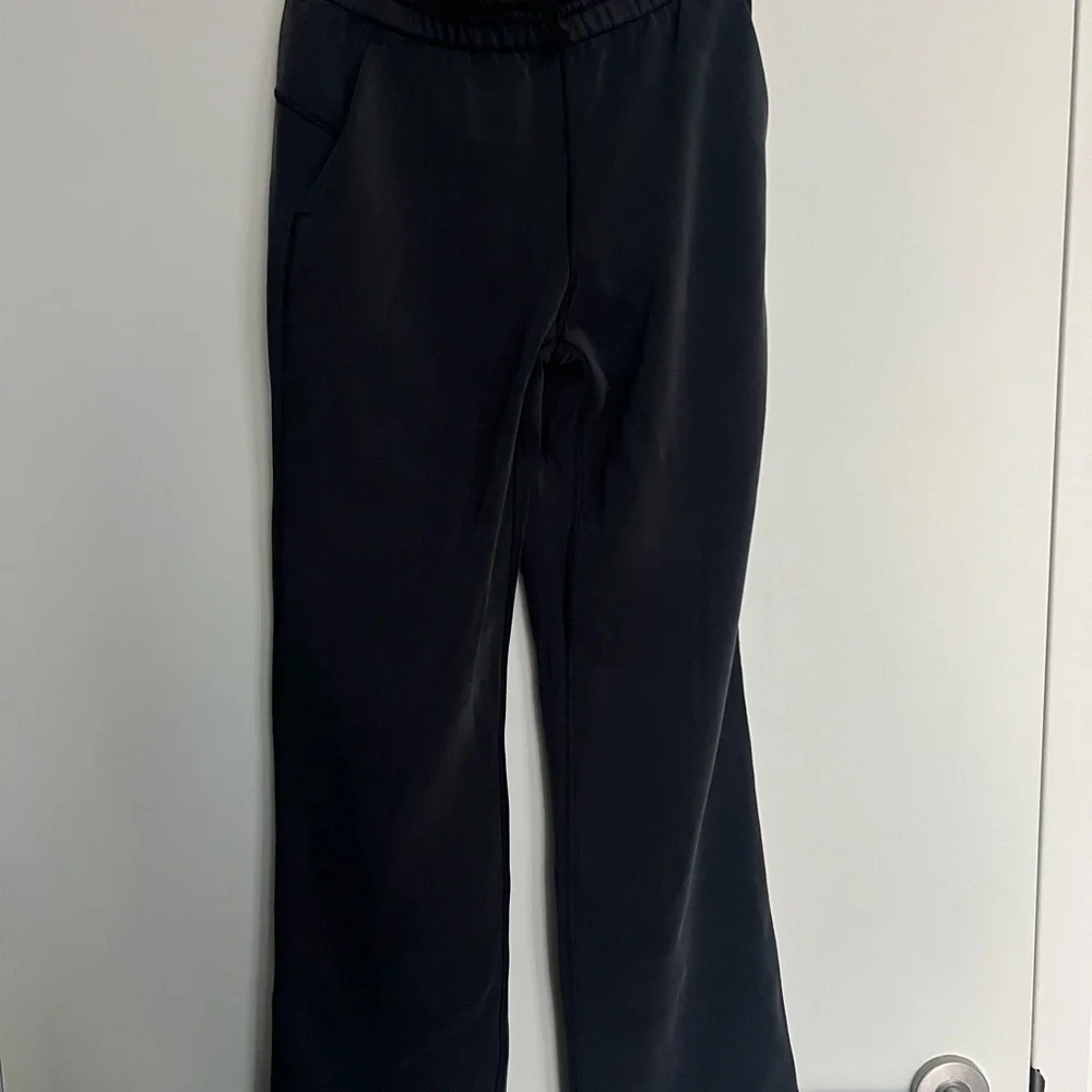 Lululemon Pants - Picture 2 of 4